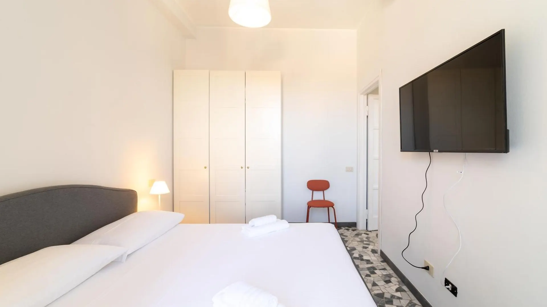 Retreat In The Heart Of Milan - Duomo Apartment