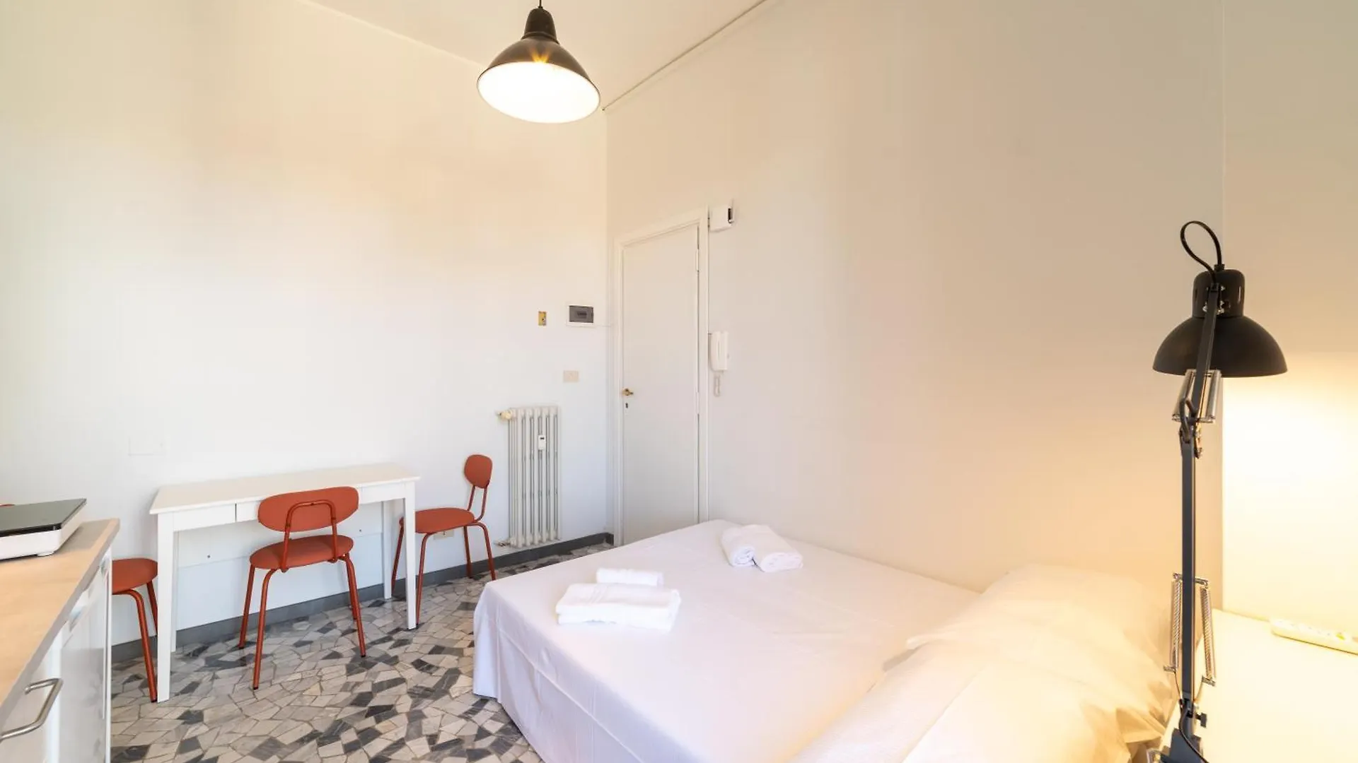 Retreat In The Heart Of Milan - Duomo Apartment 0*,  Italy