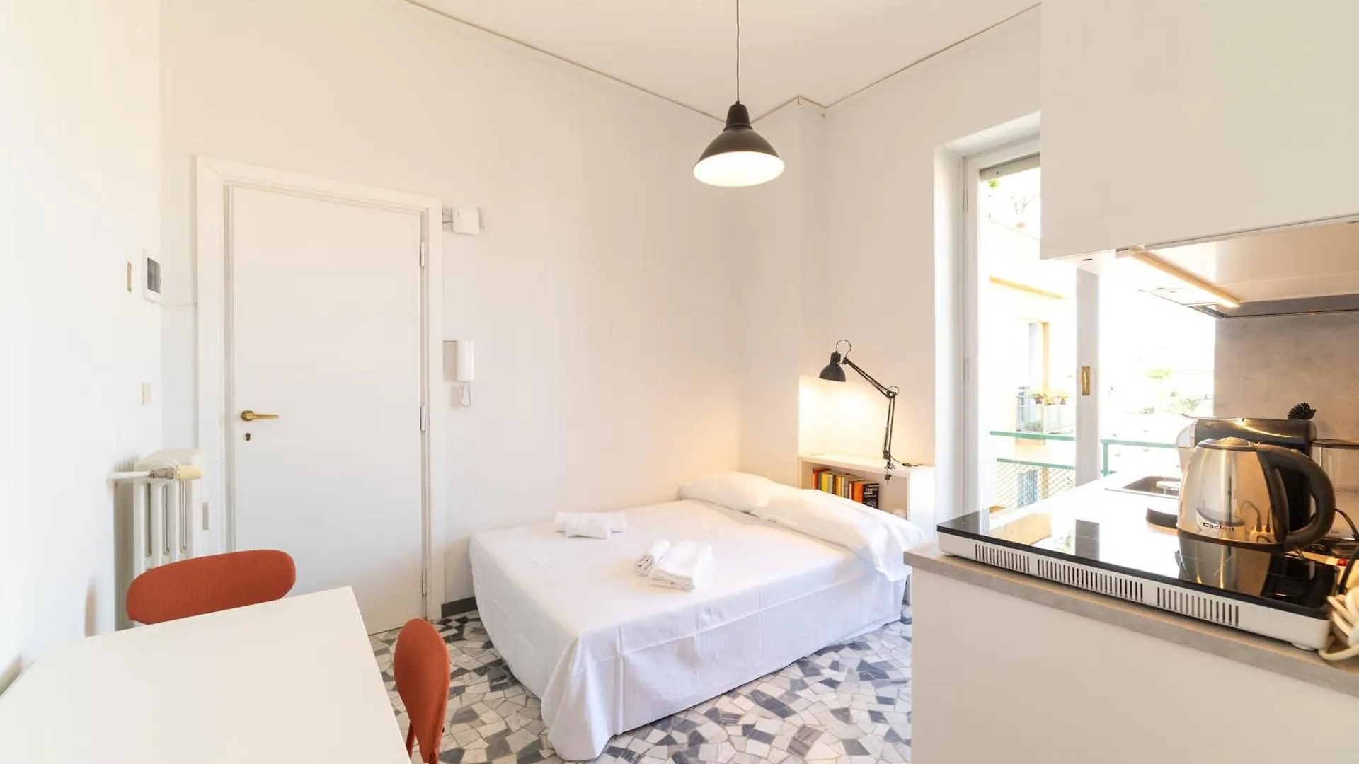 Retreat In The Heart Of Milan - Duomo Apartment