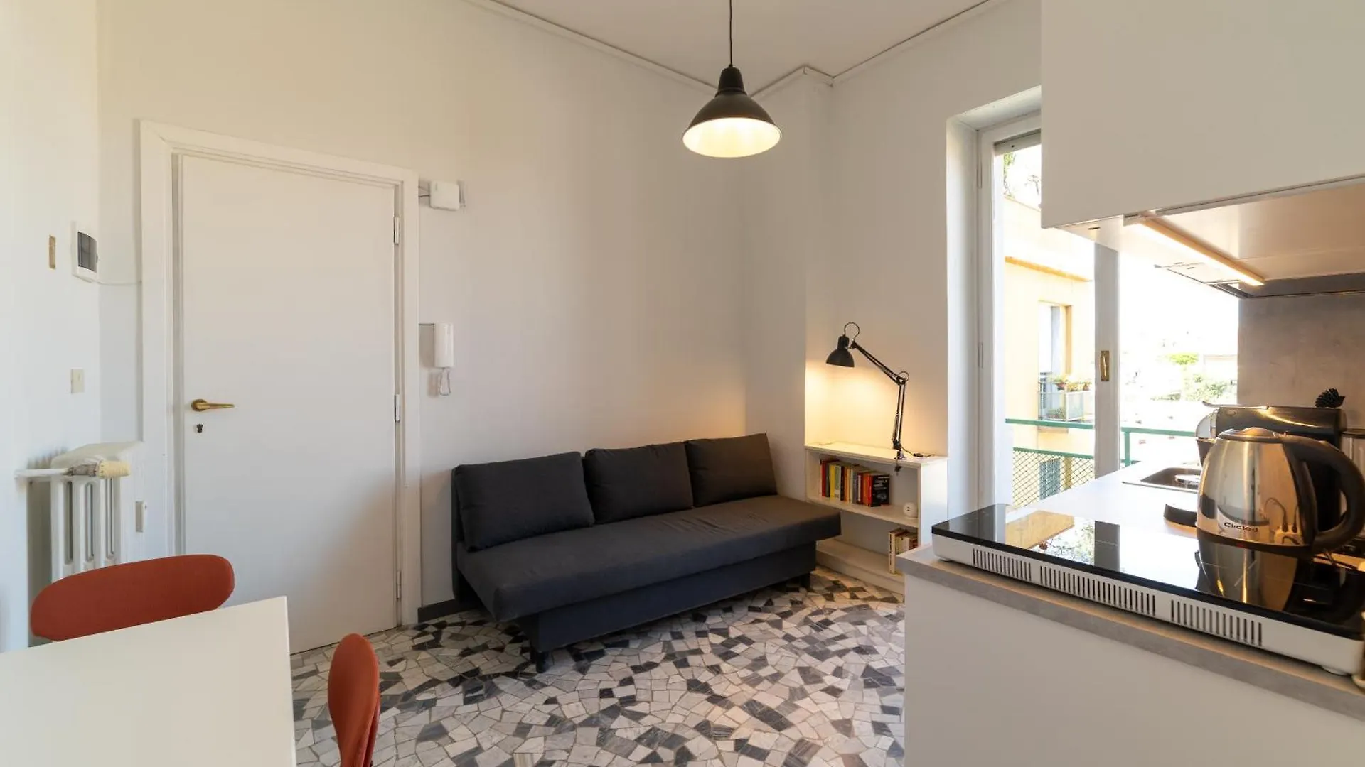 Retreat In The Heart Of Milan - Duomo Apartment